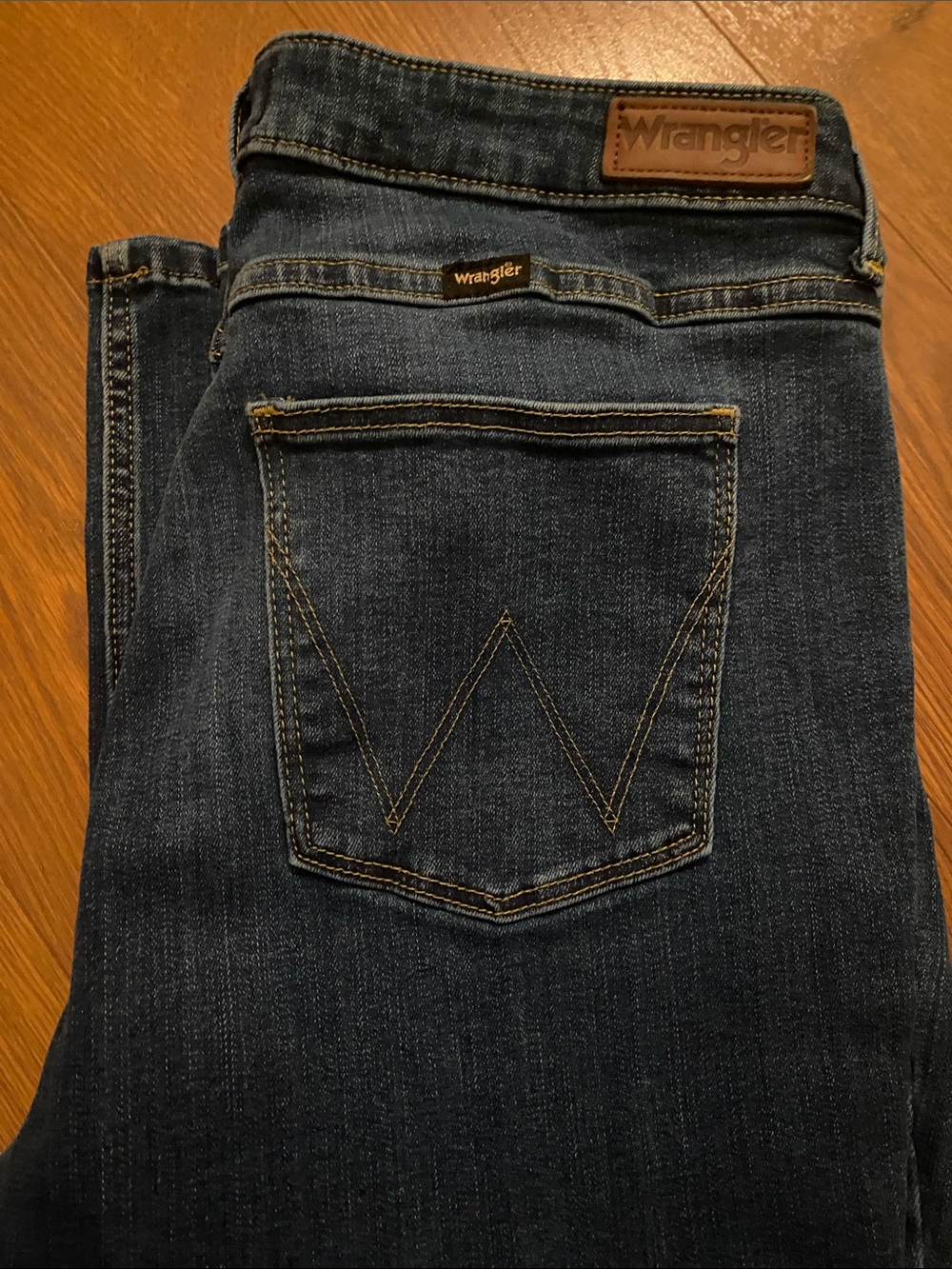 Wrangler Women’s True Straight-Leg Jeans Size 16 x 32